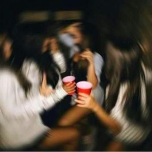 Meet your Posher, Carly